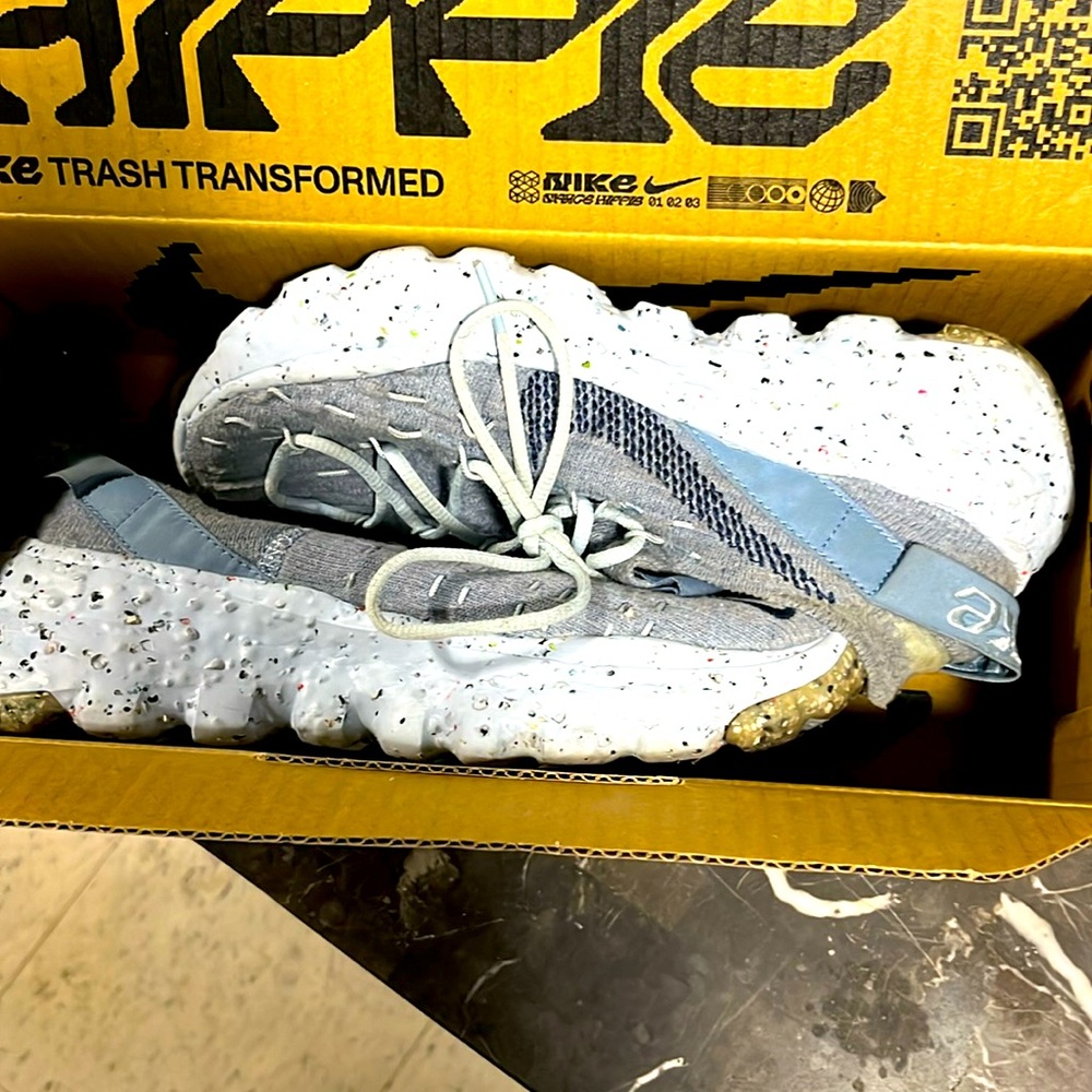 Nike space hippie